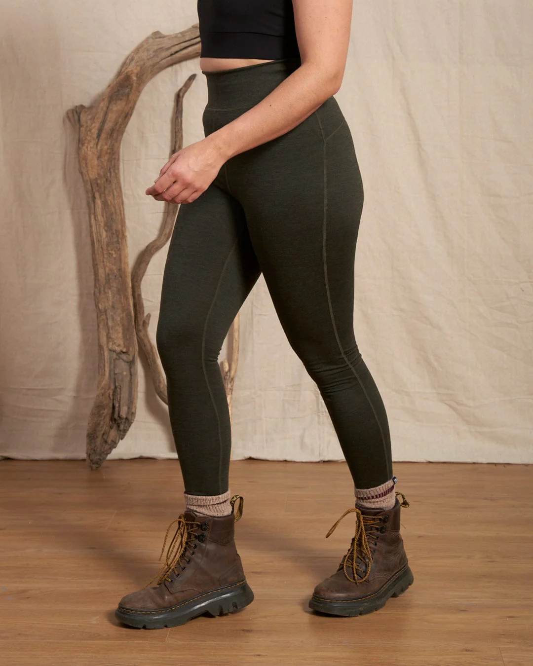 Trek Womens 4 Way Stretch Outdoor Leggings in Dark Green - Image 5
