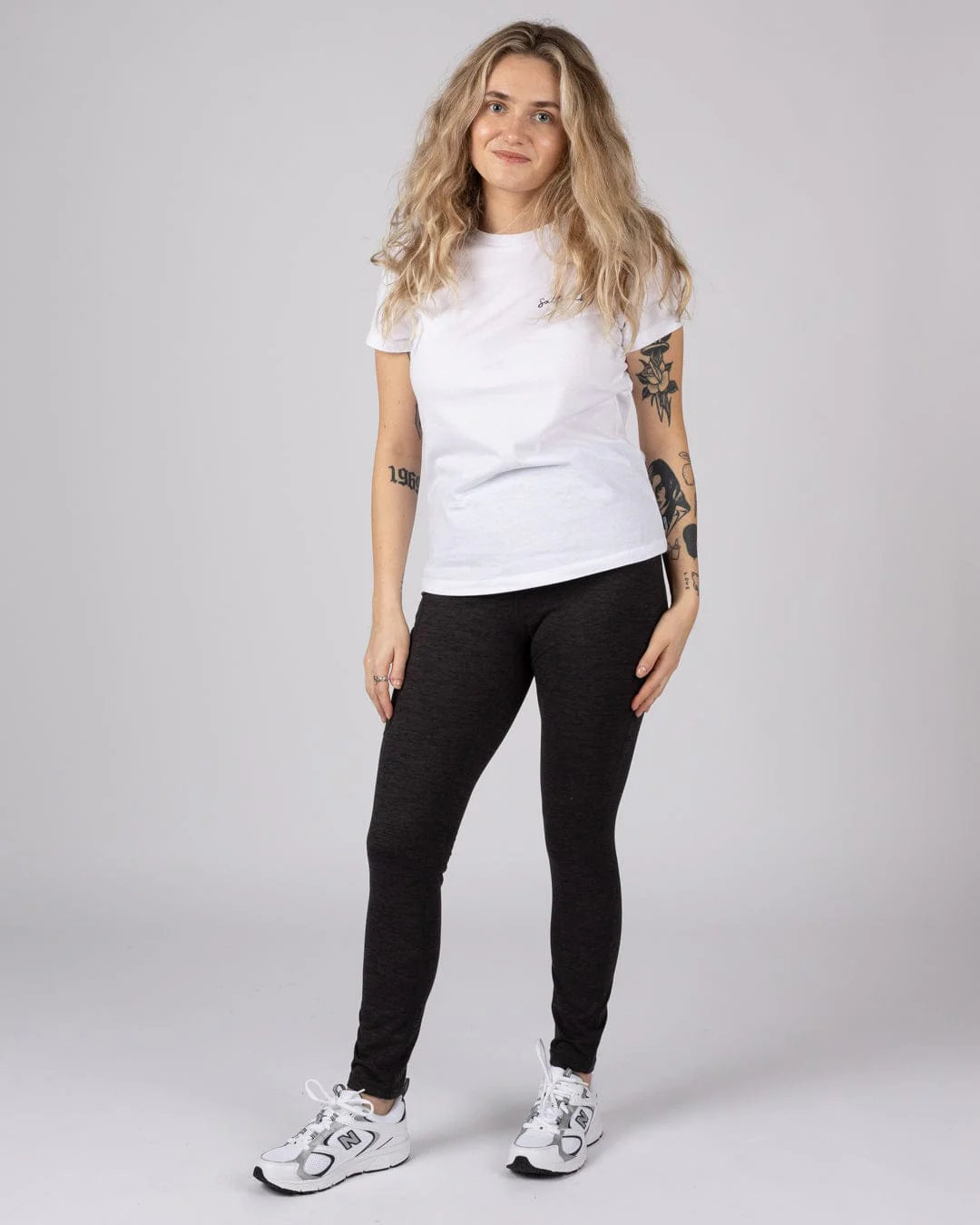 Trek Womens 4 Way Stretch Outdoor Leggings in Dark Grey - Image 8