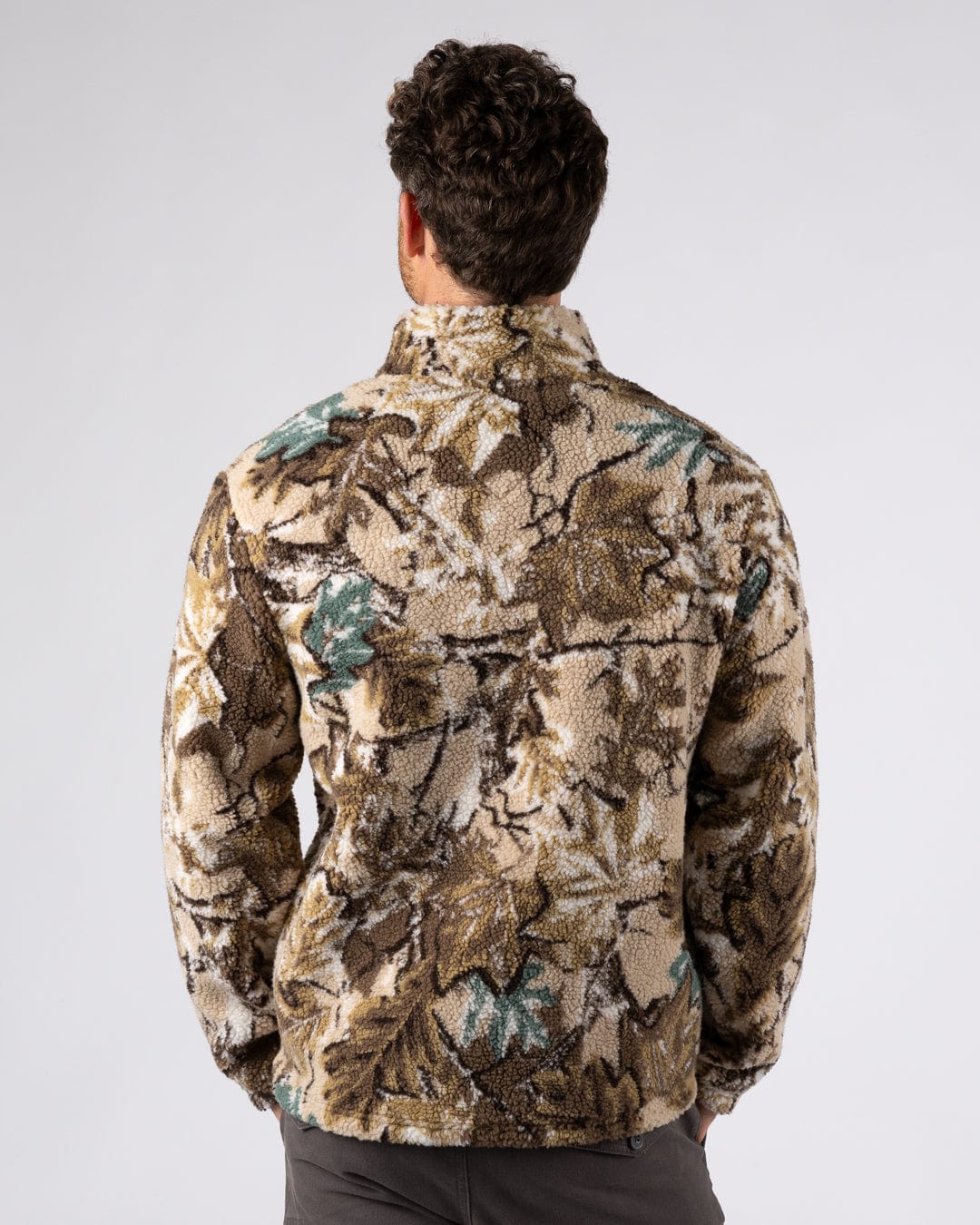True Camo Mens 1/4 Neck Fleece in Camo - Image 4