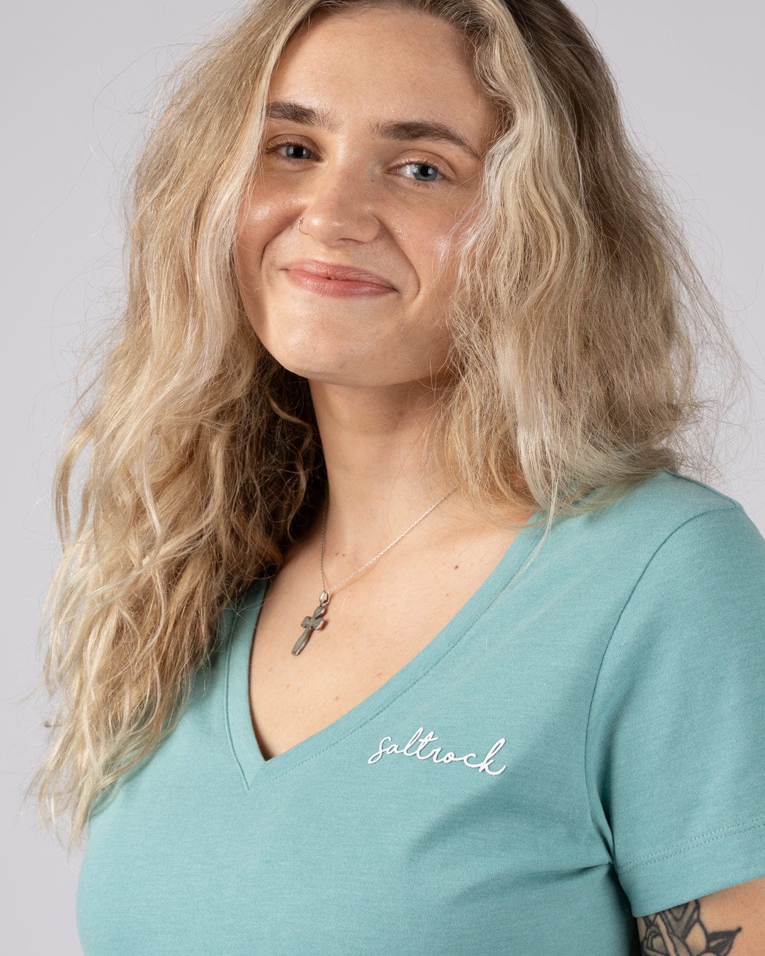 Essential Womens Short Sleeve V-Neck T-Shirt in Blue - Image 3