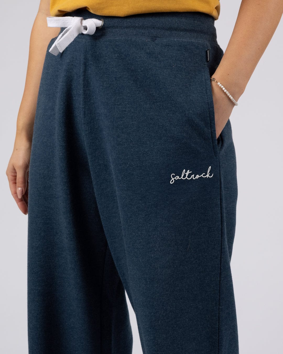 Essential Womens Joggers in Blue Marl - Image 4