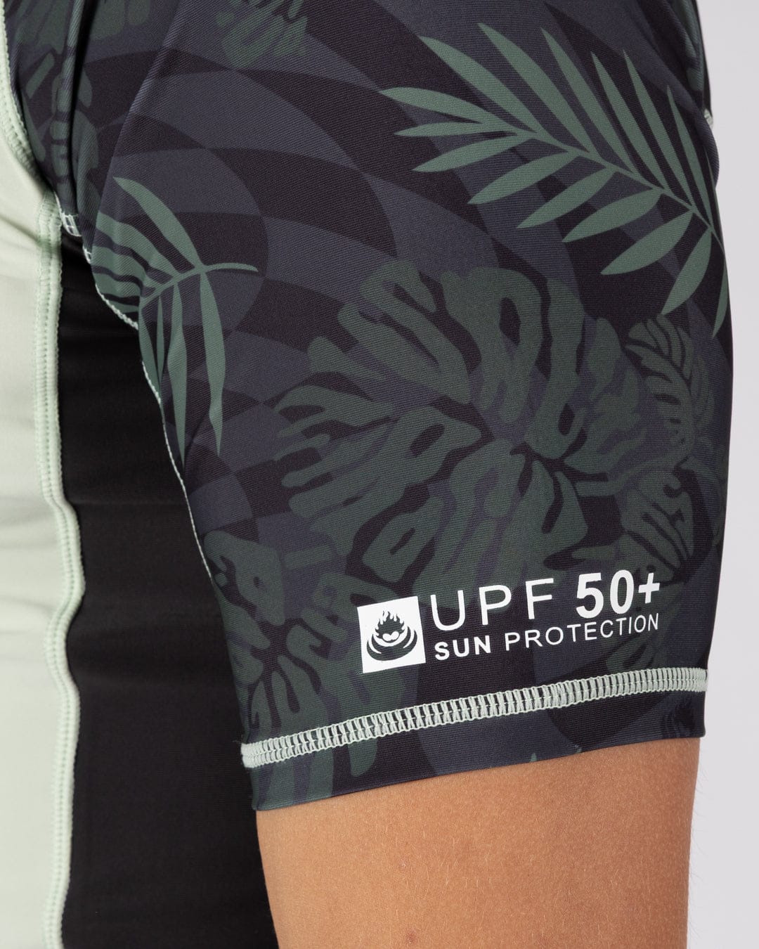 Warp Surf Mens Short Sleeve Rashvest in Light Green - Image 7