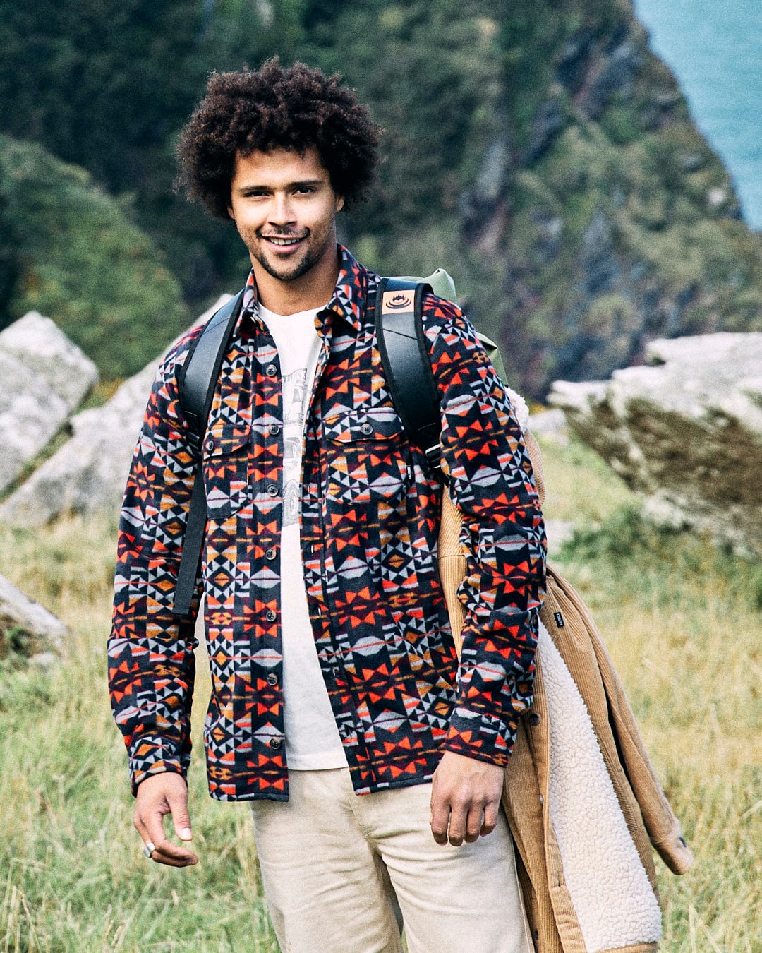 Wilds Mens Recycled Fleece Shirt in Black