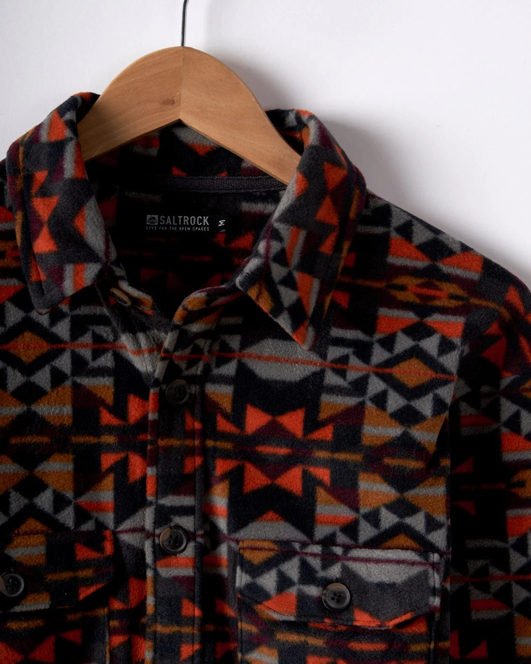 Wilds Mens Recycled Fleece Shirt in Black - Image 4